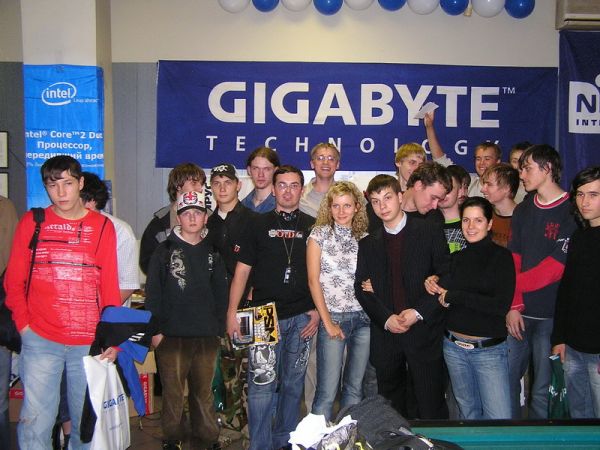   . Giga-games 2006 SPb