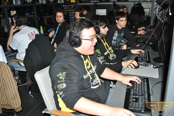 Team Dignitas